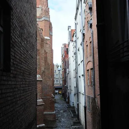 Przy żurawiu Apartament Gdańsk